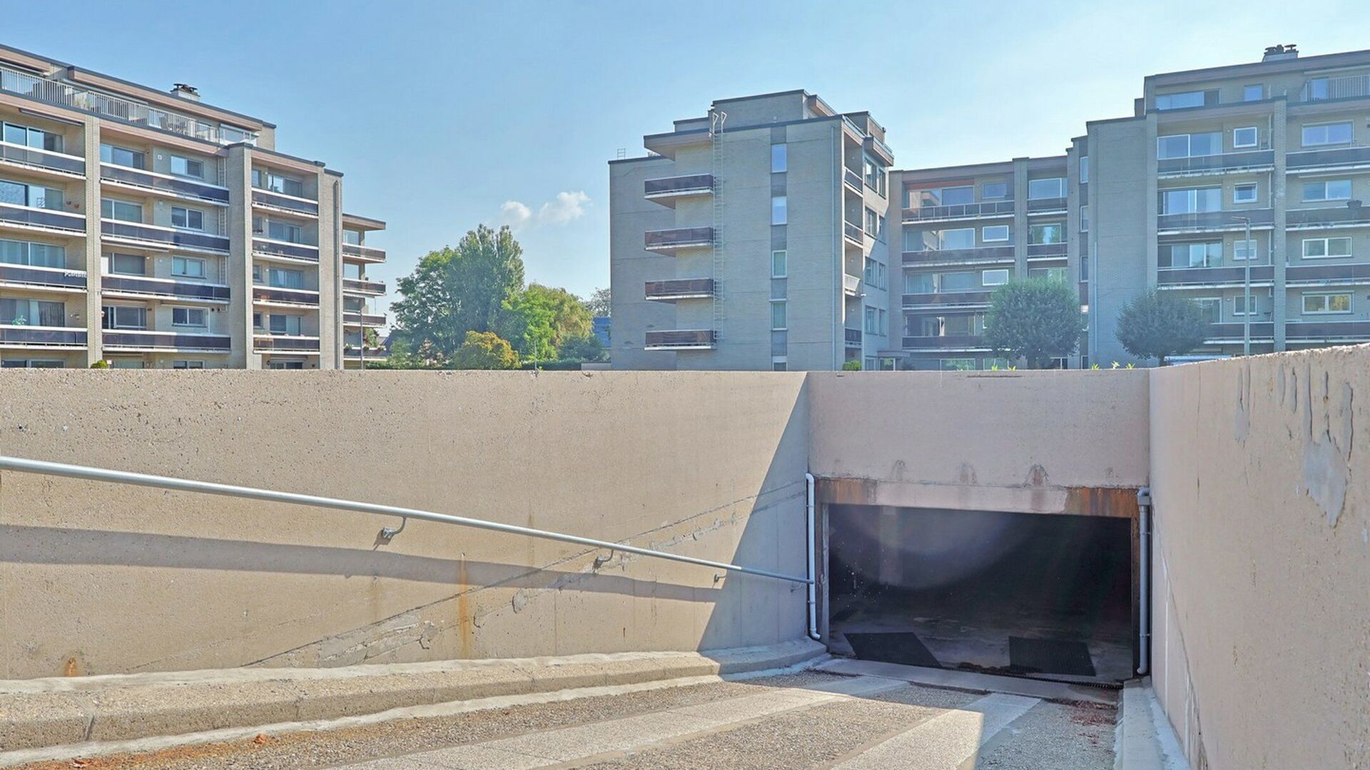 Binnenstaanplaats te koop in Beveren