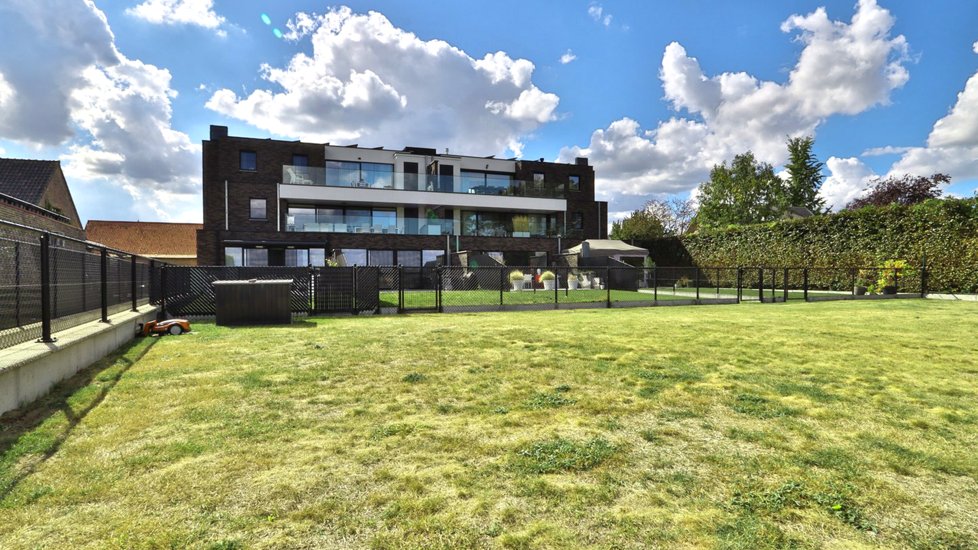 Dakappartement te koop in Vrasene