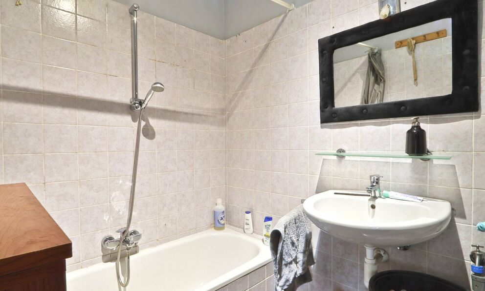 Appartementsgebouw te koop in Beveren