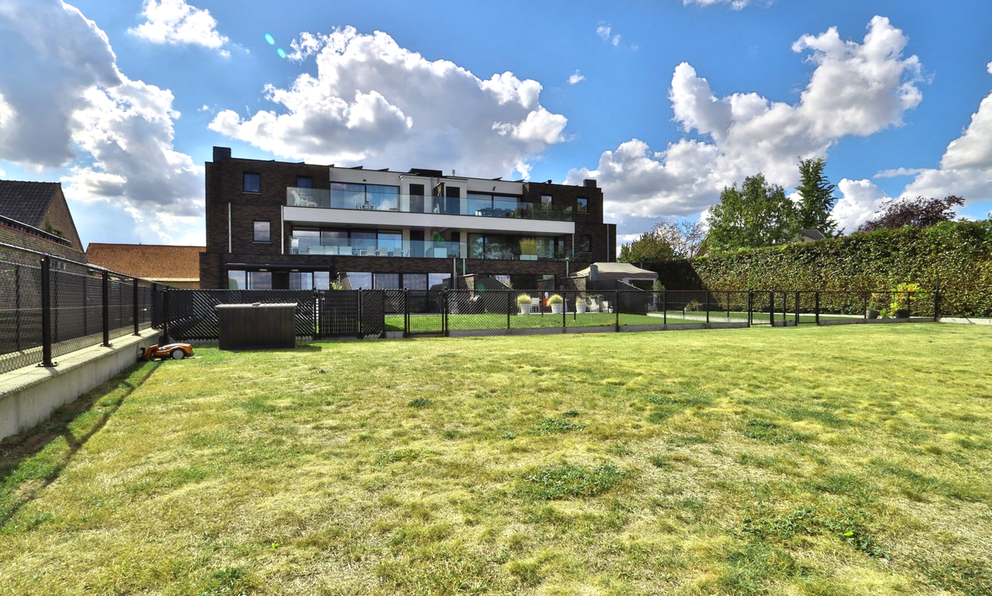 Dakappartement te koop in Vrasene