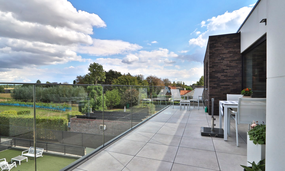 Dakappartement te koop in Vrasene