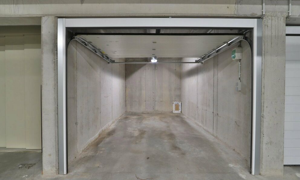 Gesloten garagebox te huur in Beveren-Waas
